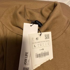 NWT….Zara body con dress